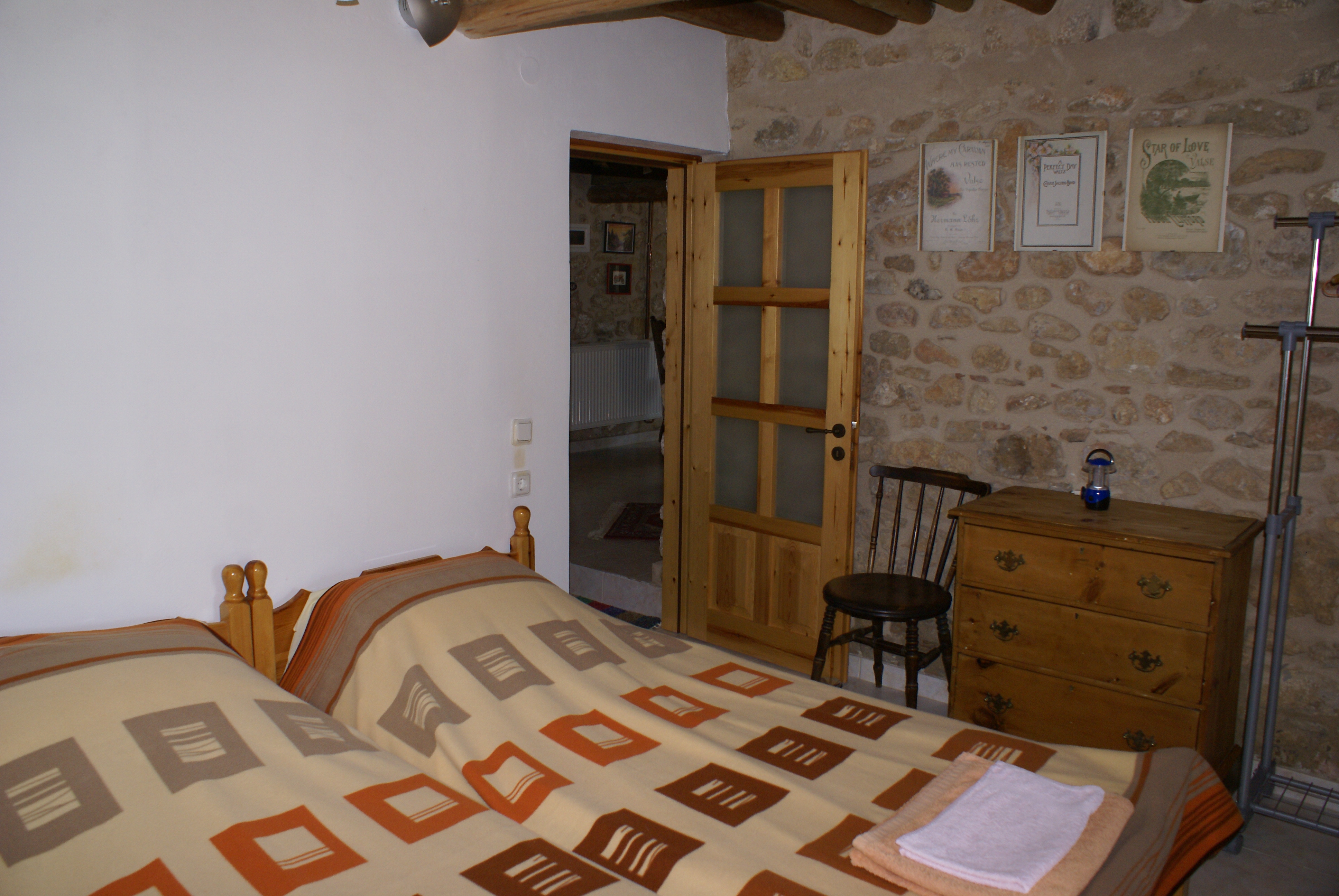 peloponneseapartmentsrentmanikalamatadoloikitriesstoupa